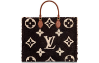 LOUIS VUITTON Onthego Monogram Teddy Fleece Brown