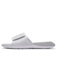 حذاء Air Jordan Hydro 7 Slide "Pure Platinum" AA2517-100