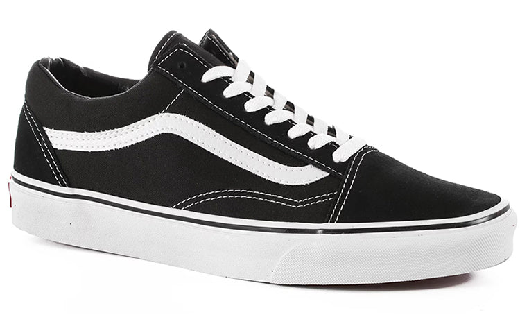 حذاء Vans Old Skool Low Tops باللونين الأسود والأبيض VN0D3HY28
