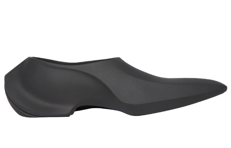 حذاء Balenciaga Space Shoe 'Matte Black' 689242W0FOC1001