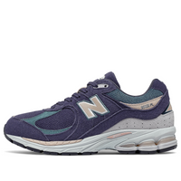 حذاء New Balance 2002R "وردي داكن" M2002RWC