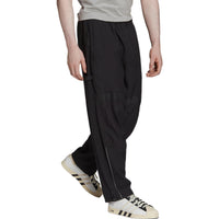 adidas Originals FW22 Cargo Pants 'Black' HK2736