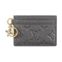 حامل بطاقات جلدي عادي من LOUIS VUITTON CHARMS للنساء باللون الرمادي