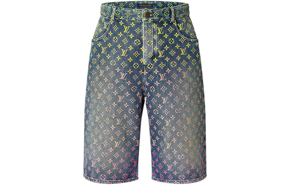 شورت جينز بنقشة قوس قزح من LOUIS VUITTON