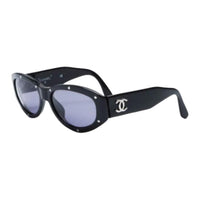 CHANEL 1990 2000s Stud detail Sunglasses