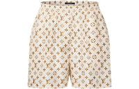 شورت كاجوال نسائي من LOUIS VUITTON باللون الأبيض