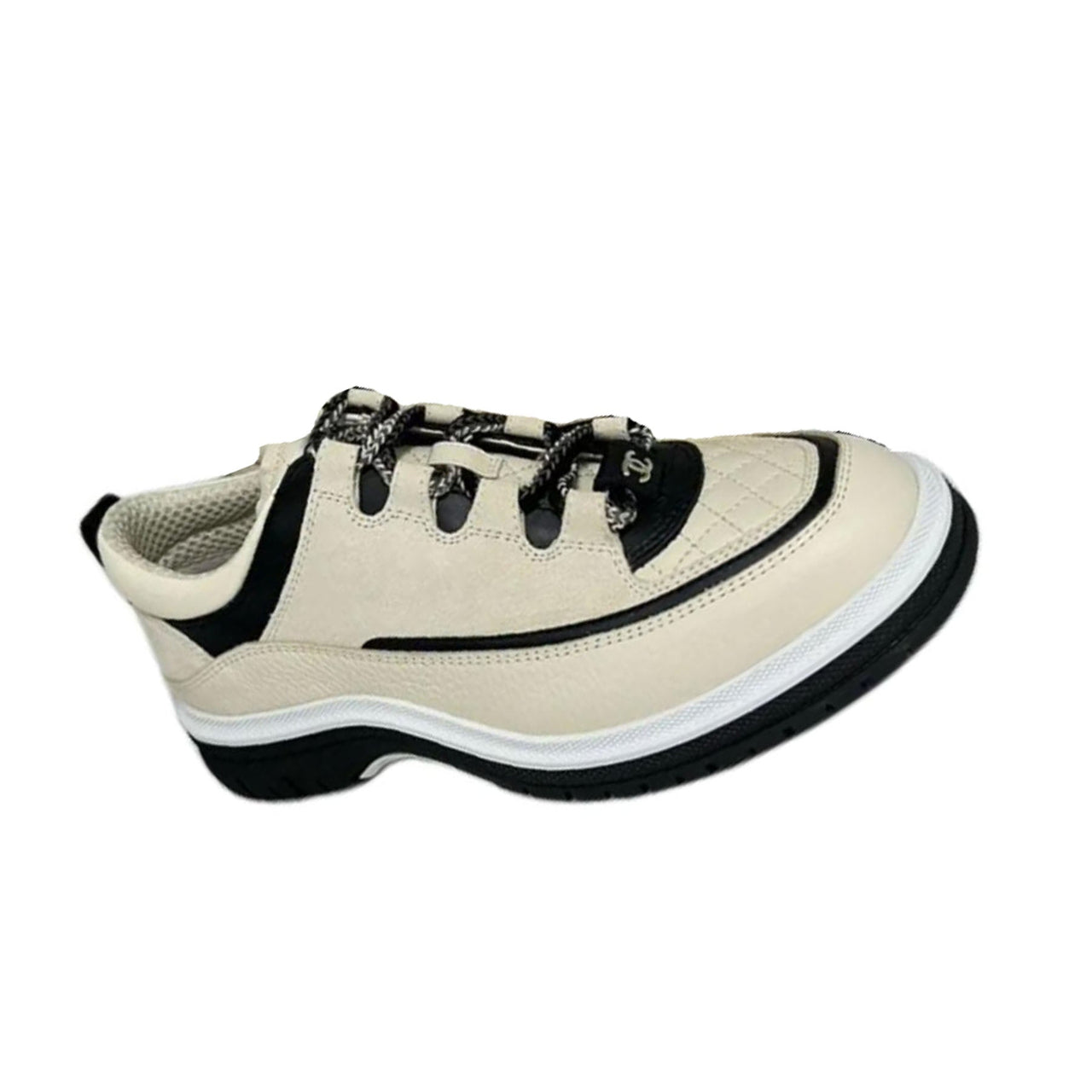 CHANEL Low-Top Casual Shoes Women's White