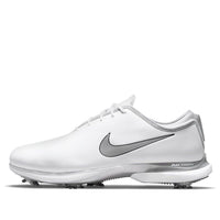 حذاء Nike Air Zoom Victory Tour 2 باللون الأبيض المعدني البلاتيني CW8155-100