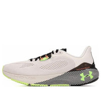 حذاء HOVR Machina 3 CN من Under Armour باللون البني 3025650-101