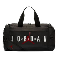 حقيبة دافل بشعار Air Jordan باللون الأسود FD7040-010
