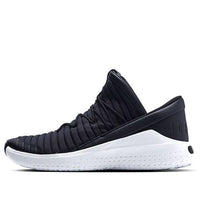 حذاء Air Jordan Flight Luxe / أبيض 919715-010