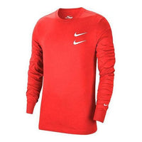 تيشيرت Nike Sportswear Swoosh LS برقبة دائرية وأكمام طويلة، إصدار أمريكي، أحمر، CK2259-657