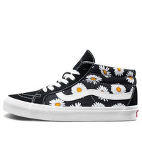 حذاء Vans SK8 بنقشة زهور متوسطة "أسود وأبيض" VN0A391FTOZ