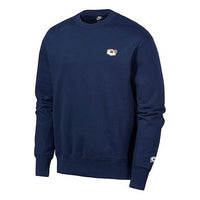 بلوفر رياضي كاجوال برقبة دائرية وشعار Nike Sportswear باللون الأزرق CU4264-410