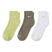 جوارب Nike للجنسين، خفيفة الوزن وجيدة التهوية، 3 أزواج، متعددة الألوان، SX6893-906