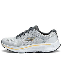 حذاء Skechers GOrun Consistent 2.0 Mile Marker باللون الرمادي 220865-GRY
