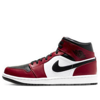 حذاء Air Jordan 1 Mid "Chicago Black Toe" رقم 554724-069