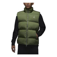 سترة Air Jordan Essentials باللون الأخضر الزيتوني FB7308-340