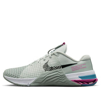 (WMNS) Nike Metcon 8 'Mica Green Cosmic Fuchsia' DO9327-004