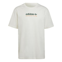 تي شيرت رجالي adidas originals Mtn Spr مطبوع عليه شعار أبجدي رياضي برقبة دائرية وأكمام قصيرة باللون الأبيض HF4773