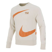 بلوفر رجالي من Nike Swoosh Ft Crew مطبوع عليه شعار كبير برقبة دائرية محبوكة باللون الكاكي DD6097-219