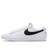 حذاء Nike Blazer Low Leather 'Black Swoosh' CZ1089-100