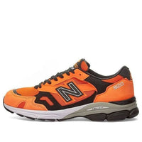 حذاء New Balance 920 صنع في إنجلترا "Orange Black" M920NEO