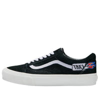 حذاء رياضي Vans Old Skool 36 DX باللونين الأسود والأبيض VN0A4BVFBMA