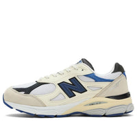حذاء New Balance Teddy Santis x 990v3 مصنوع في الولايات المتحدة الأمريكية باللون الأبيض والأزرق M990WB3