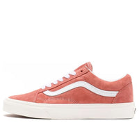 حذاء رياضي Vans للجنسين من جلد الغزال من Old Skool باللون الأحمر VN0A38G19GA