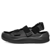 (WMNS) صندل UGG Stratus أسود 1152686-BLK