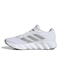 (WMNS) حذاء adidas Switch باللون الأبيض الفضي ID5257