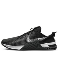 حذاء Nike Metcon 8 FlyEase "أسود رمادي داكن" DO9388-001