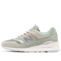 حذاء نيو بالانس 997 "أخضر فاتح" M997SOB