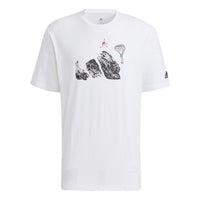 تي شيرت adidas Jump Gfx Ss T مطبوع عليه رسوم متحركة بأكمام قصيرة باللون الأبيض H20793