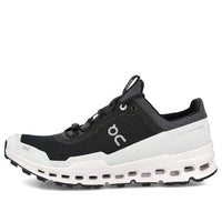 حول تشغيل Cloud Ultra 'Black White' 44.99543