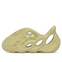 (TD) حذاء adidas Yeezy Foam Runner للأطفال "Sulfur" HP5348