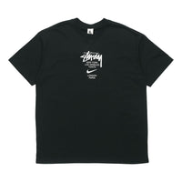 تي شيرت Nike x Stussy Crossover برقبة دائرية ومقاسات آسيوية "أسود" DD3342-010