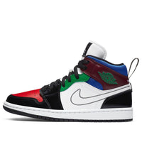 (WMNS) حذاء Air Jordan 1 Mid SE "أسود أبيض متعدد الألوان" DB5454-001