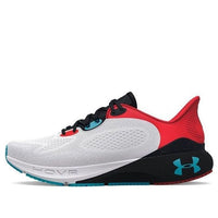 حذاء HOVR Machina 3 من Under Armour باللون الأبيض 3025702-100