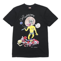 تيشيرت Supreme x Daniel Johnston Kill Em All، الأسبوع الثاني عشر، ربيع وصيف ٢٠٢٠، "أسود وأخضر فاتح"، SUP-SS20-634