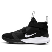 حذاء Nike Precision 3 Flyease 4E Wide باللونين الأسود والأبيض BV7741-002