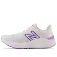 (WMNS) حذاء New Balance Fresh Foam X Vongo v5 'White Electric Purple' WVNGONE5