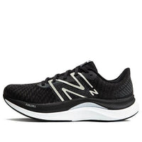 (WMNS) New Balance FuelCell Propel V4 'Black White' WFCPRLB4