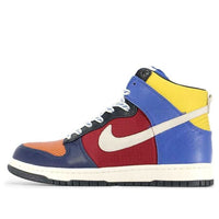 حذاء Nike Dunk High Supreme "كن وفياً لمدرستك" 321762-811