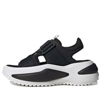 (WMNS) صندل أديداس مهنا "أسود أبيض" IF7365