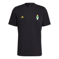 شعار adidas المطبوع برقبة دائرية وأكمام قصيرة باللون الأسود HG1400