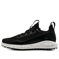 حذاء جولف Curry 8 بدون مسامير من Under Armour باللون الأسود والأبيض 3023734-001