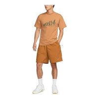 تيشيرت Nike Sneaker Evolution بأكمام قصيرة "تان" FN4255-200