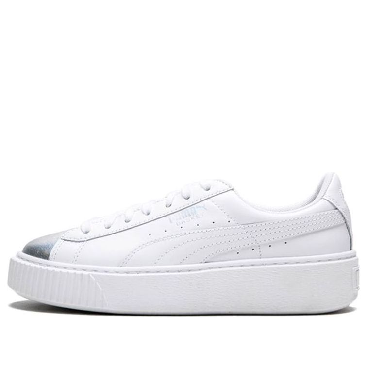 (WMNS) حذاء PUMA من جلد الغزال باللون الأبيض/الفضي 364525-01